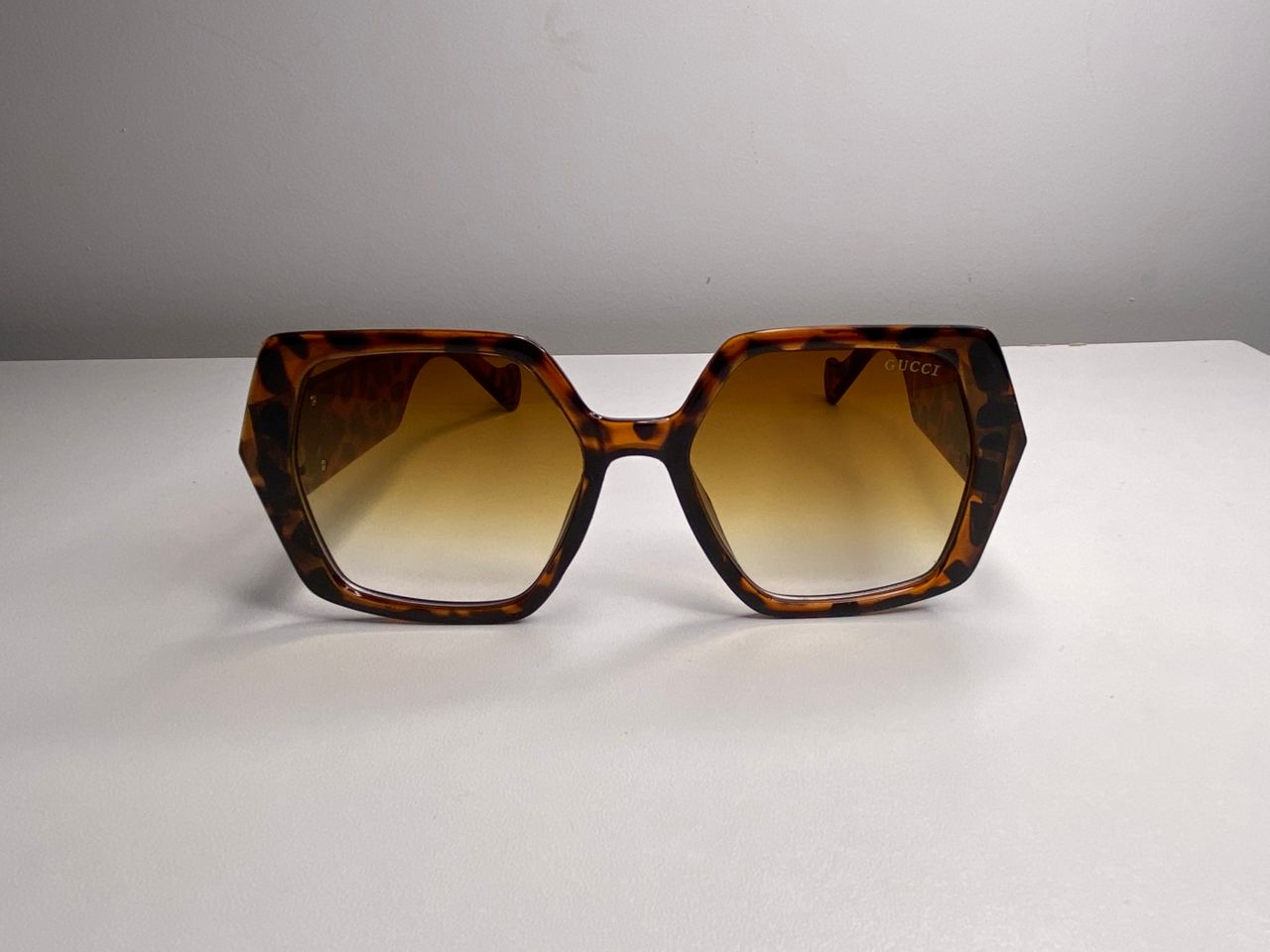 Lunettes de soleil Gucci "Wild Tortoise"