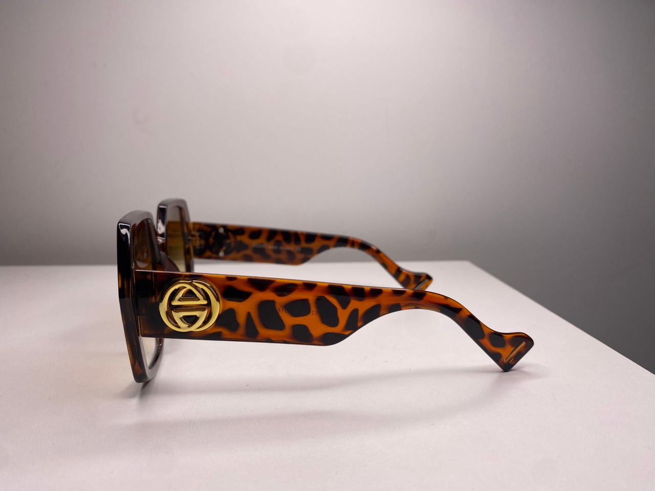 Lunettes de soleil Gucci "Wild Tortoise"