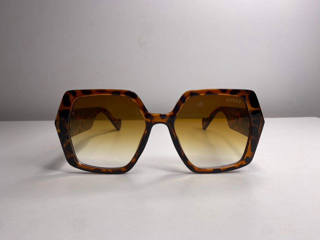 Lunettes de soleil Gucci "Wild Tortoise"