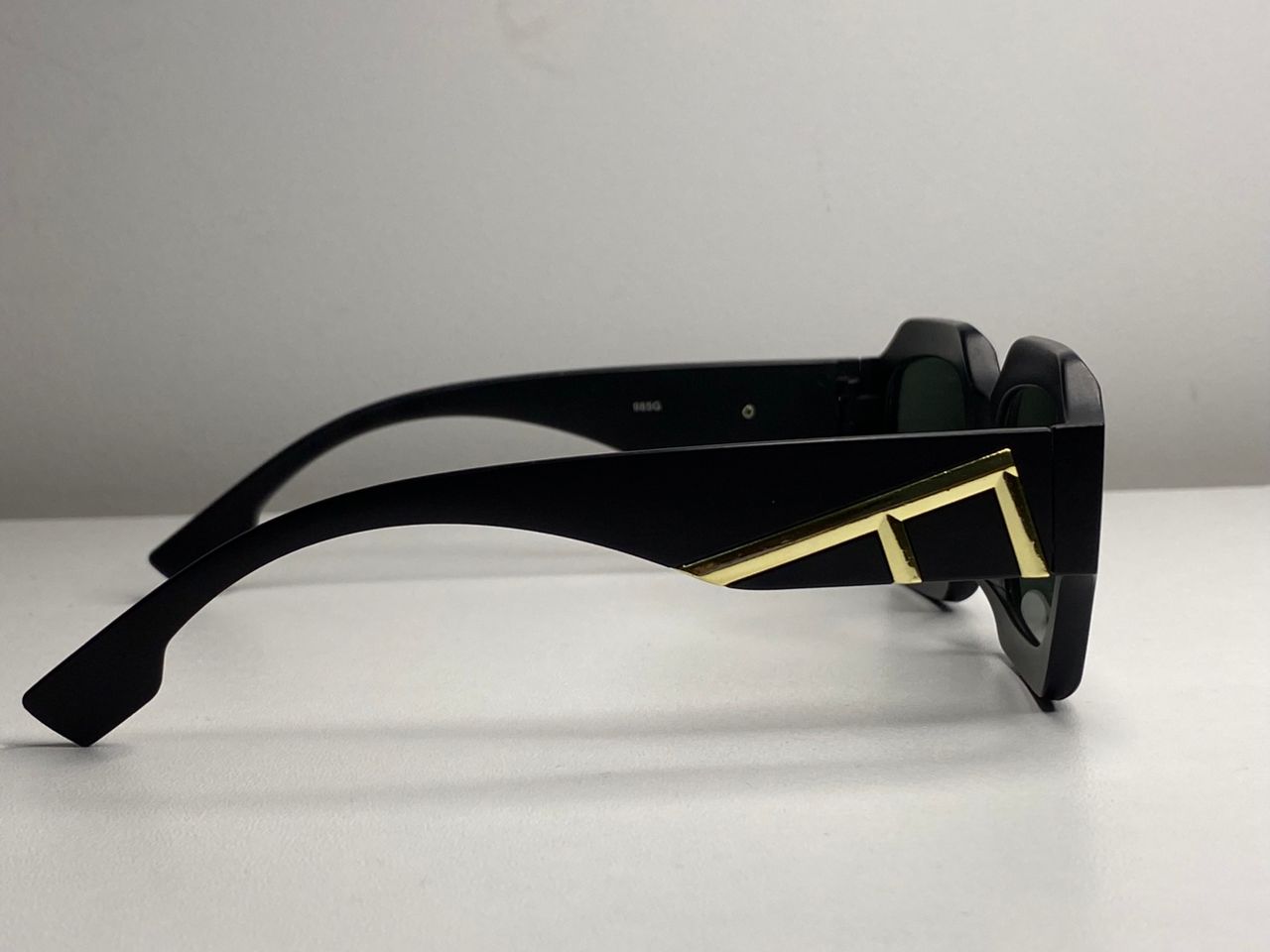 Lunettes de soleil Saint Laurent "Shadow Fade"
